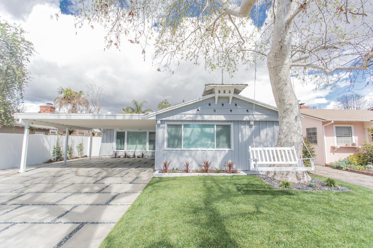 Enchanting Sherman Oaks Home With Pool Permit #Hsr Two One Zero Zero 2605 Los Angeles Exterior photo